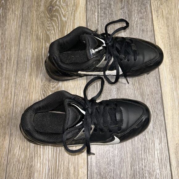 Nike Kids Alpha Strike TD Football Cleats Youth Size 3Y 579374-001 Black Shoes - Picture 2 of 13